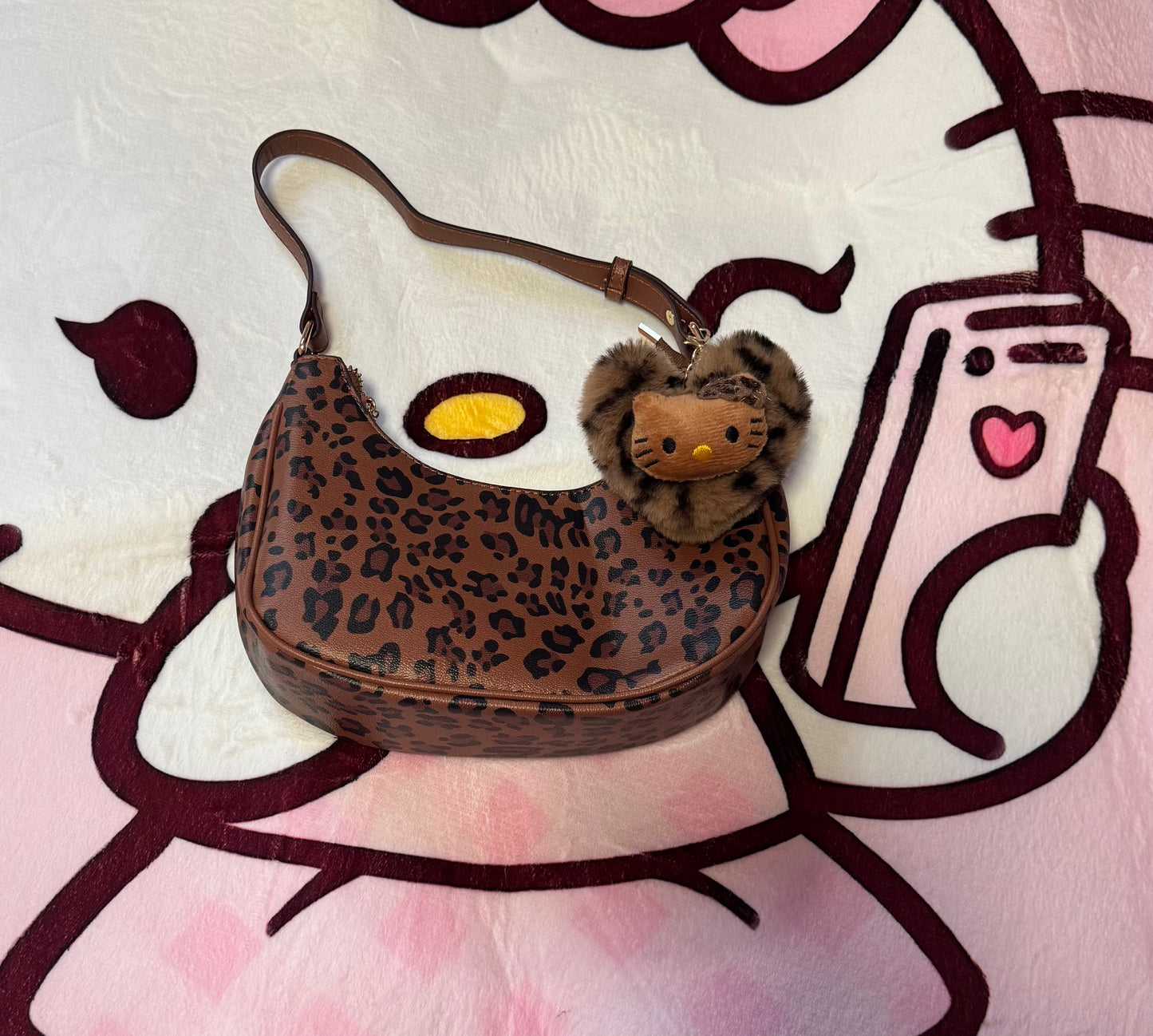 Hello Kitty Tasche
