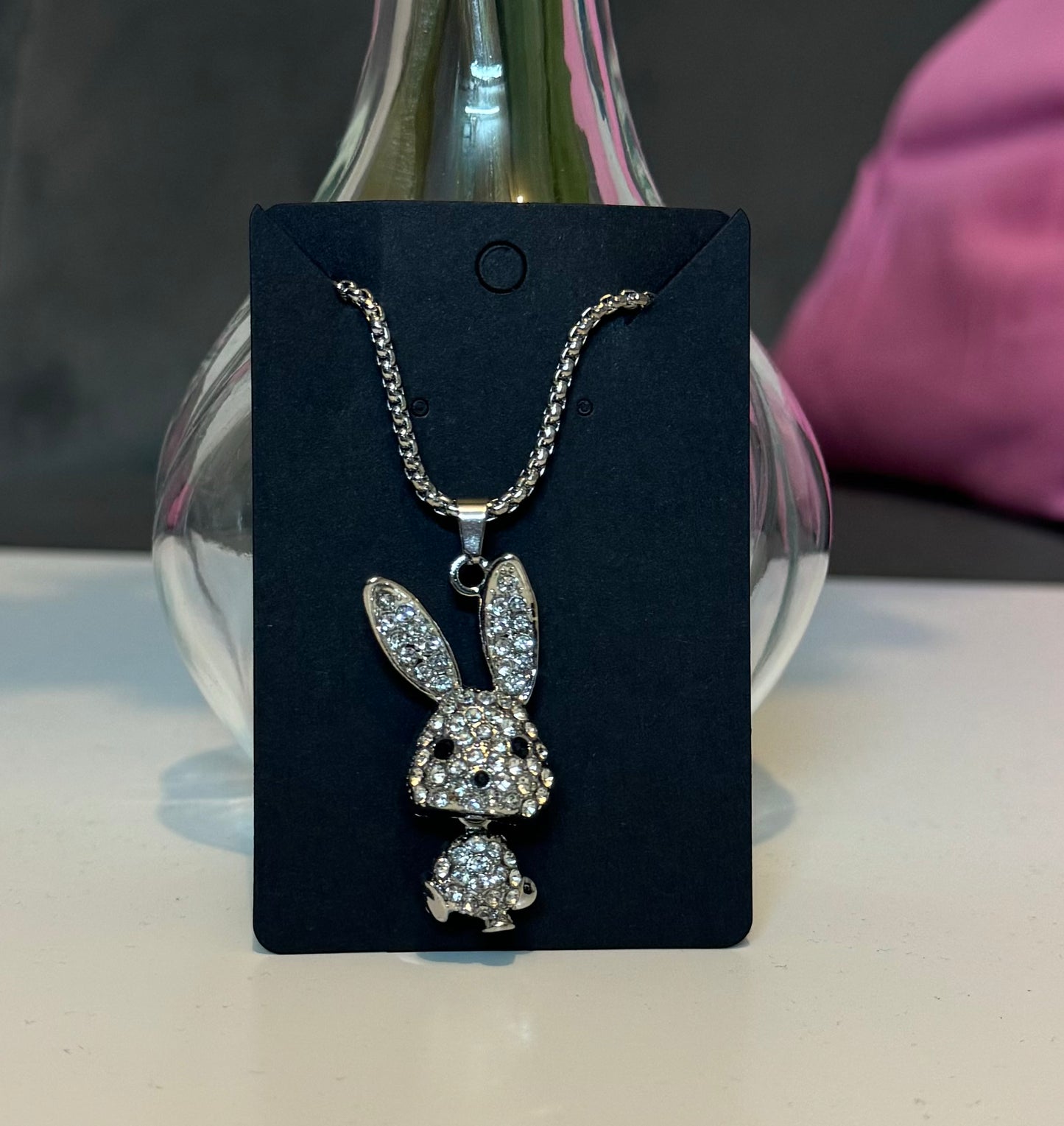 Hase Halskette